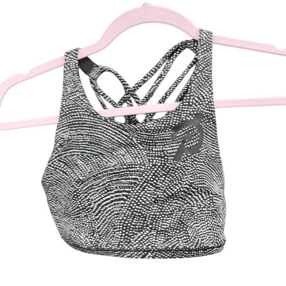 Lululemon athletica sports bra women’s sports size 6 excellent condition
